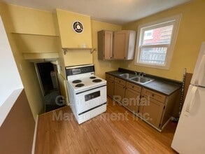 299 Court St N in Thunder Bay, ON - Building Photo - Building Photo