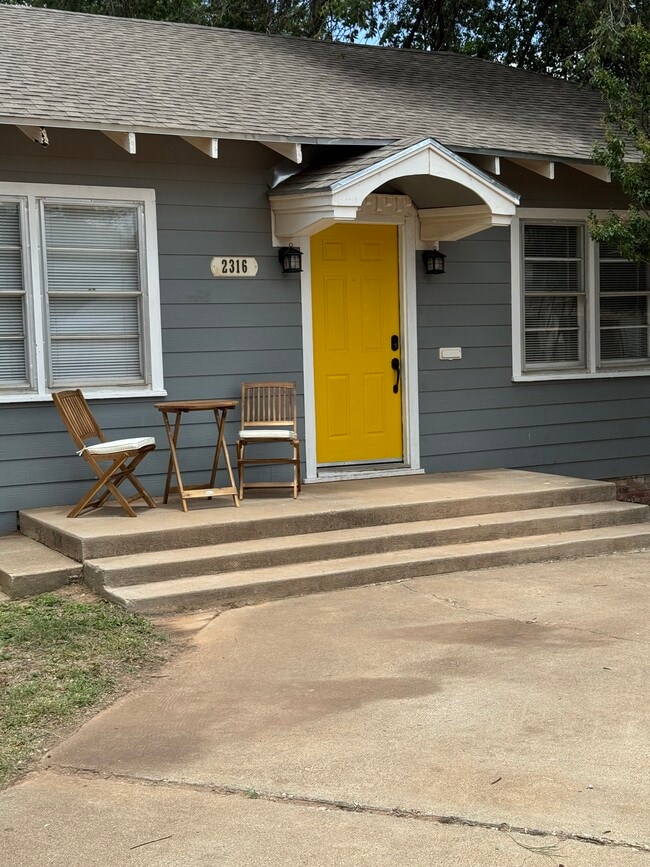 2316 14th St in Lubbock, TX - Building Photo - Building Photo