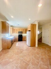 2319 Glacier Place in Davis, CA - Building Photo - Building Photo