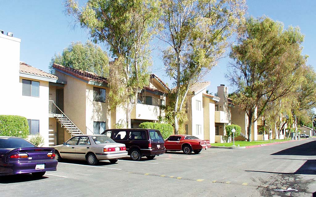 Aspen Springs in Chandler, AZ - Building Photo