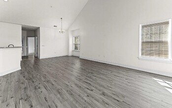 6010 Windsor Green Way in Myrtle Beach, SC - Foto de edificio - Building Photo