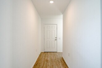 10022 Kersey Ml in San Antonio, TX - Building Photo - Building Photo