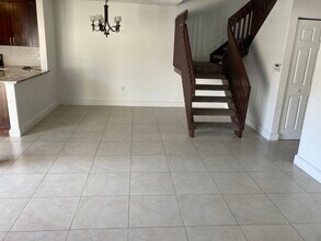 13280 SW 114th Terrace in Miami, FL - Building Photo - Building Photo