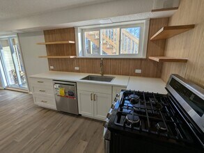 28600 W Grass Lake Rd in Spring Grove, IL - Building Photo - Building Photo