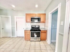 12 Havelock St in Boston, MA - Building Photo - Building Photo