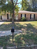3295 Vineyard Haven Pl in Memphis, TN - Building Photo