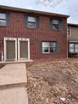 2519 Candlecrest Cir in Manhattan, KS - Building Photo