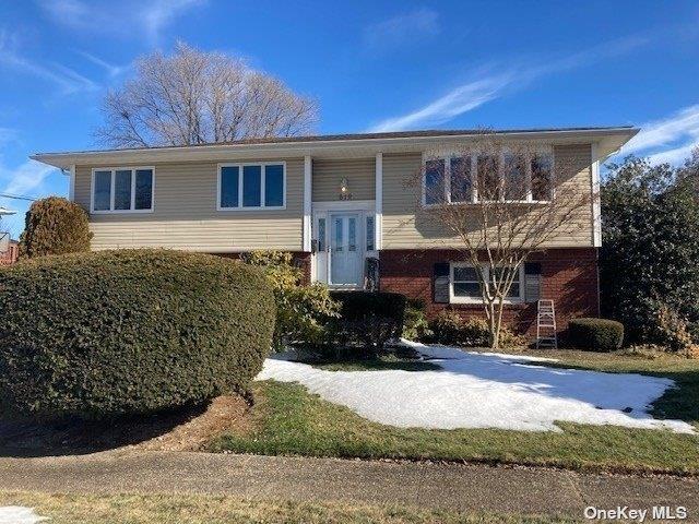 property at 619 N Dyre Ave