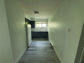 245 Humphrey St in Moncton, NB - Building Photo - Building Photo