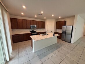 8635 Vermont Vis St in Las Vegas, NV - Building Photo - Building Photo