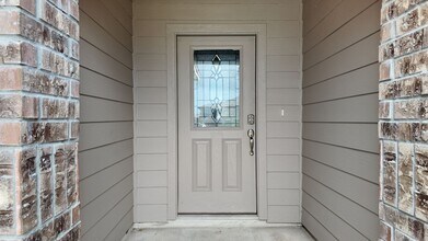 7906 Lariat Toss Dr in Corpus Christi, TX - Building Photo - Building Photo