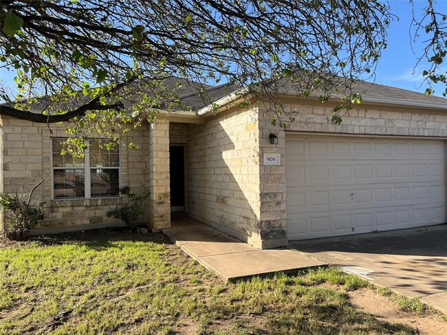 908 N Creek Blvd in Leander, TX - Building Photo - Building Photo