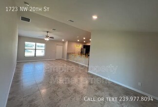 1723 NW 20th St in Cape Coral, FL - Building Photo - Building Photo