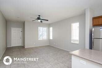 4052 Oliver Sagebrush Dr in Las Vegas, NV - Foto de edificio - Building Photo