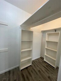 2425 Augusta Dr photo'