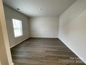 110 Bird Dog Dr in Mooresville, NC - Building Photo - Building Photo