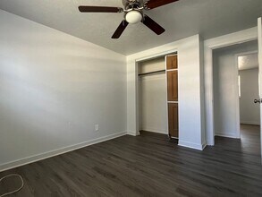 9324 Eastfield Rd in Thonotosassa, FL - Building Photo - Building Photo