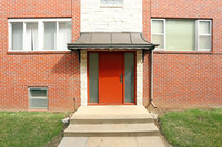 Midtown Court in Omaha, NE - Building Photo - Building Photo