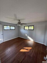 3250 S 1st St in Southern View, IL - Building Photo - Building Photo