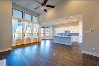 4003 Logan Ridge Dr in Cedar Park, TX - Building Photo - Building Photo