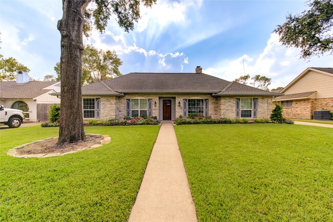 2523 Anniston Dr in Houston, TX - Building Photo - Building Photo