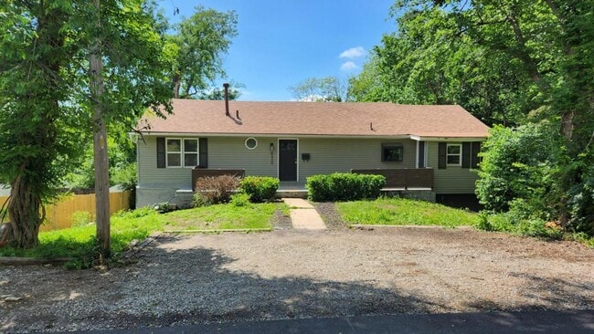 8430 Oak St in Kansas City, MO - Building Photo - Building Photo