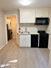 1542 E Woodbury Rd in Pasadena, CA - Building Photo - Building Photo