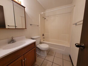 3080 9th St in Marion, IA - Building Photo - Building Photo