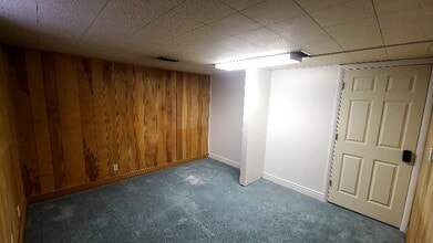 557 Laker Wy in Riverdale, UT - Foto de edificio - Building Photo