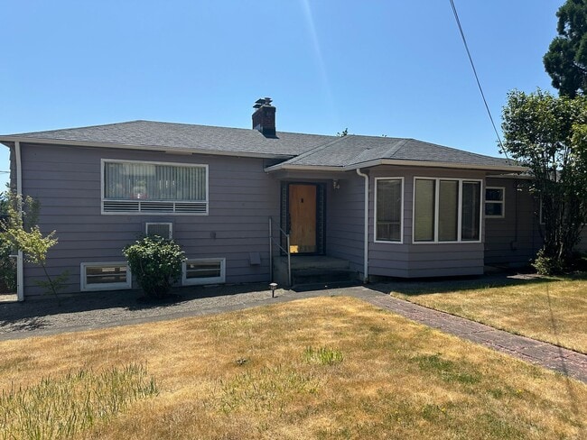 435 Riverview Blvd in Springfield, OR - Building Photo - Building Photo