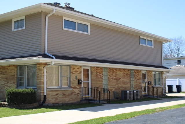 property at 724 Barnsdale Rd