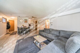 5322 Ingersoll Ave in Des Moines, IA - Building Photo - Building Photo