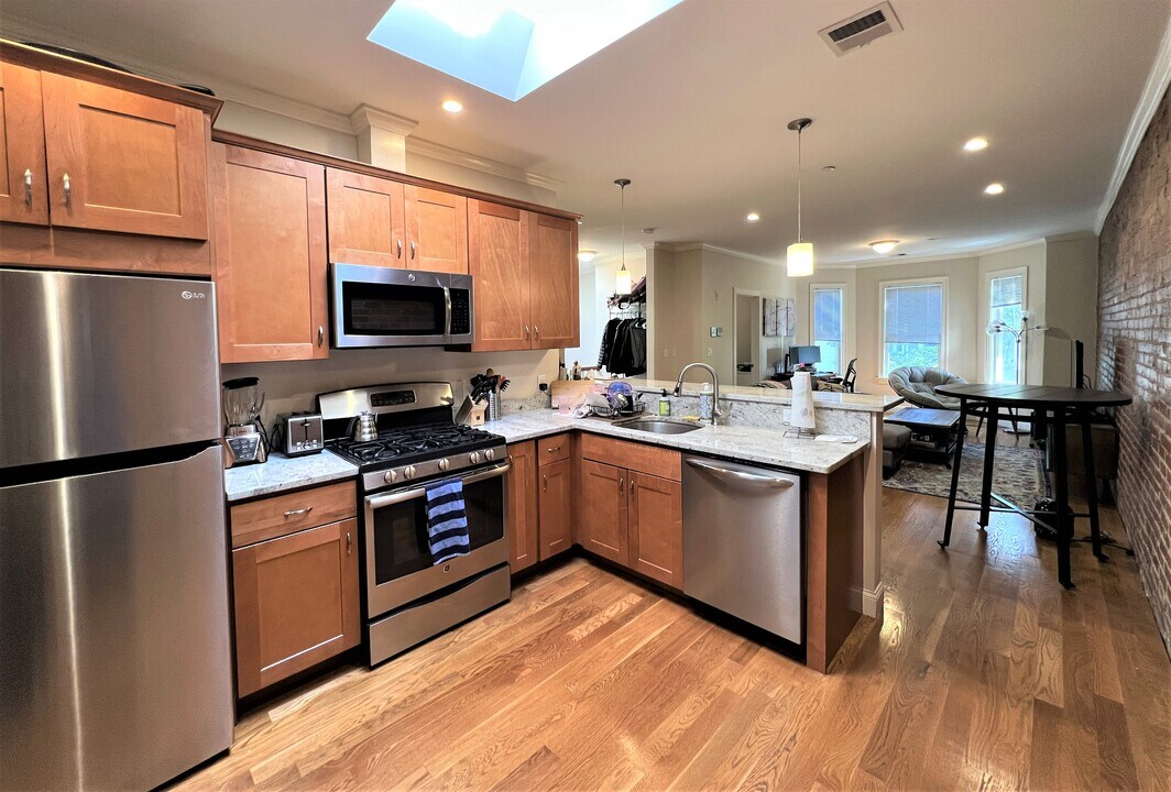 5 Marney St in Cambridge, MA - Building Photo