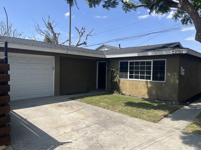 property at 2409 Curtis Ave