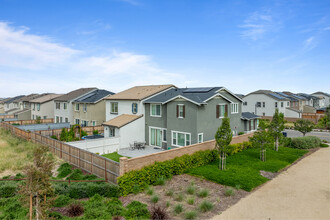 Fairgrove in Tracy, CA - Building Photo - Other