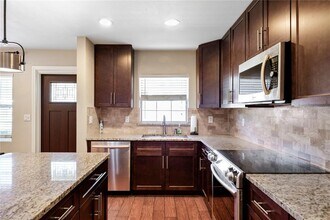 1211 Robin Rd in Orlando, FL - Building Photo - Building Photo
