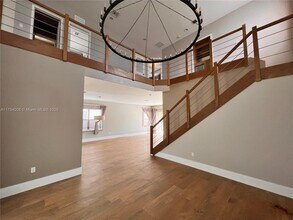 16002 SW 136 Way in Miami, FL - Building Photo - Building Photo