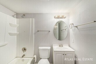 347 Colony Pl in Longmont, CO - Foto de edificio - Building Photo