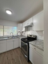 5507 Prairie Flower Dr in San Antonio, TX - Building Photo - Building Photo