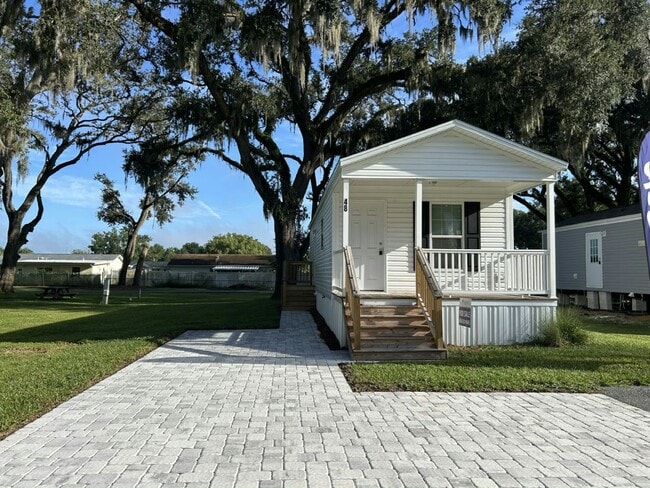 property at 38651 Tarr Dr