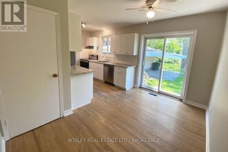 334 Mary St in Niagara-On-The-Lake, ON - Building Photo - Building Photo