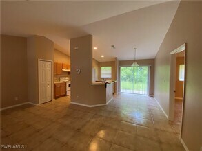568 Nimitz Blvd in Lehigh Acres, FL - Building Photo - Building Photo