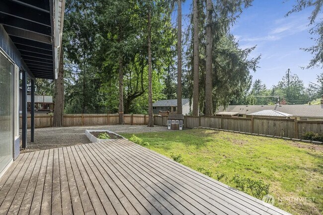 1109-1211 211th Pl NE in Sammamish, WA - Foto de edificio - Building Photo