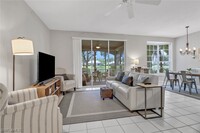 57 Silver Oaks Cir in Naples, FL - Building Photo - Building Photo