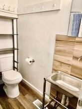 527 Tibet Ave in Savannah, GA - Building Photo - Building Photo