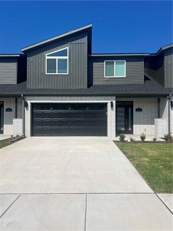 property at 471 Azurite Rd