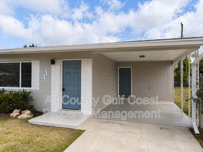 219 Glen Oak Rd in Venice, FL - Building Photo - Building Photo