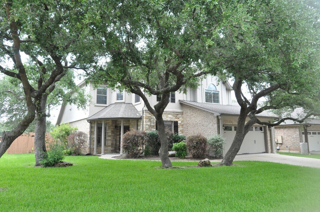 3323 Pine Needle Cir in Round Rock, TX - Building Photo