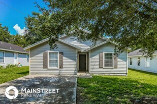 515 E 55th St in Jacksonville, FL - Building Photo