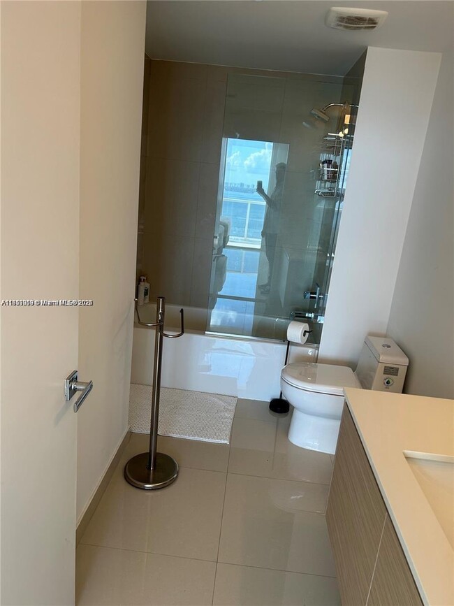 property at 600 NE 27th St